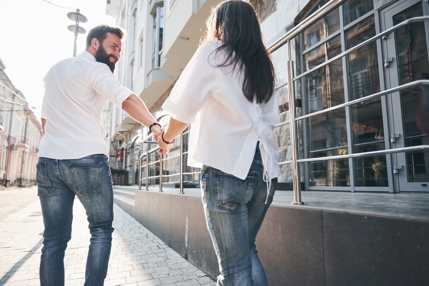 Married Couples to Strengthen Your Connection